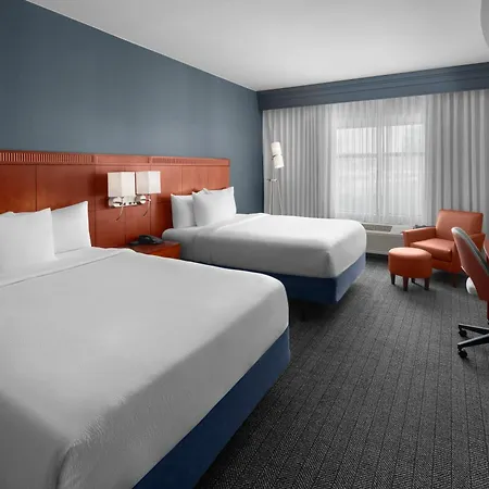 Courtyard By Marriott Santa Clarita Valencia Hotel Exterior photo
