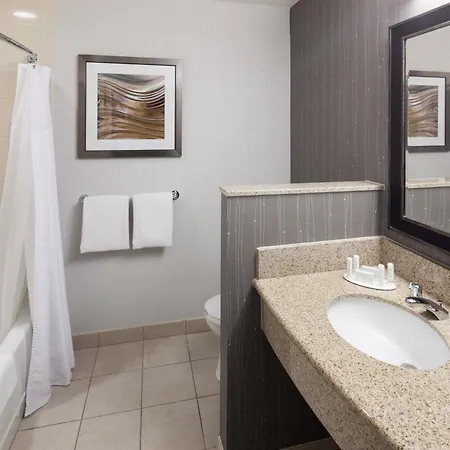 Courtyard By Marriott Santa Clarita Valencia Hotel Exterior photo