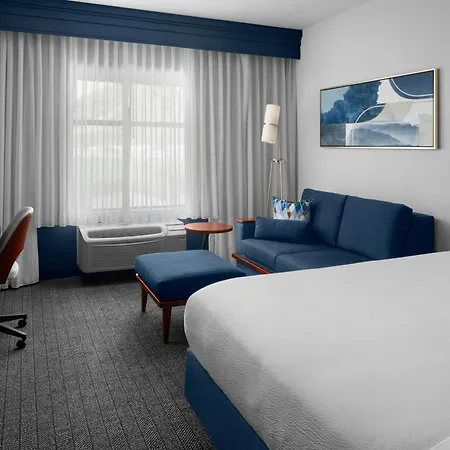 Courtyard By Marriott Santa Clarita Valencia Hotel Exterior photo