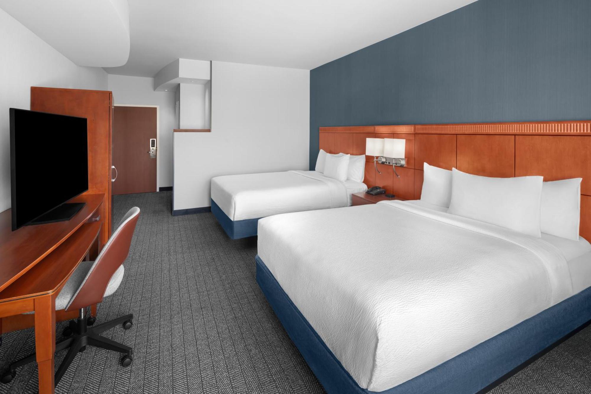 Courtyard By Marriott Santa Clarita Hotel Valencia