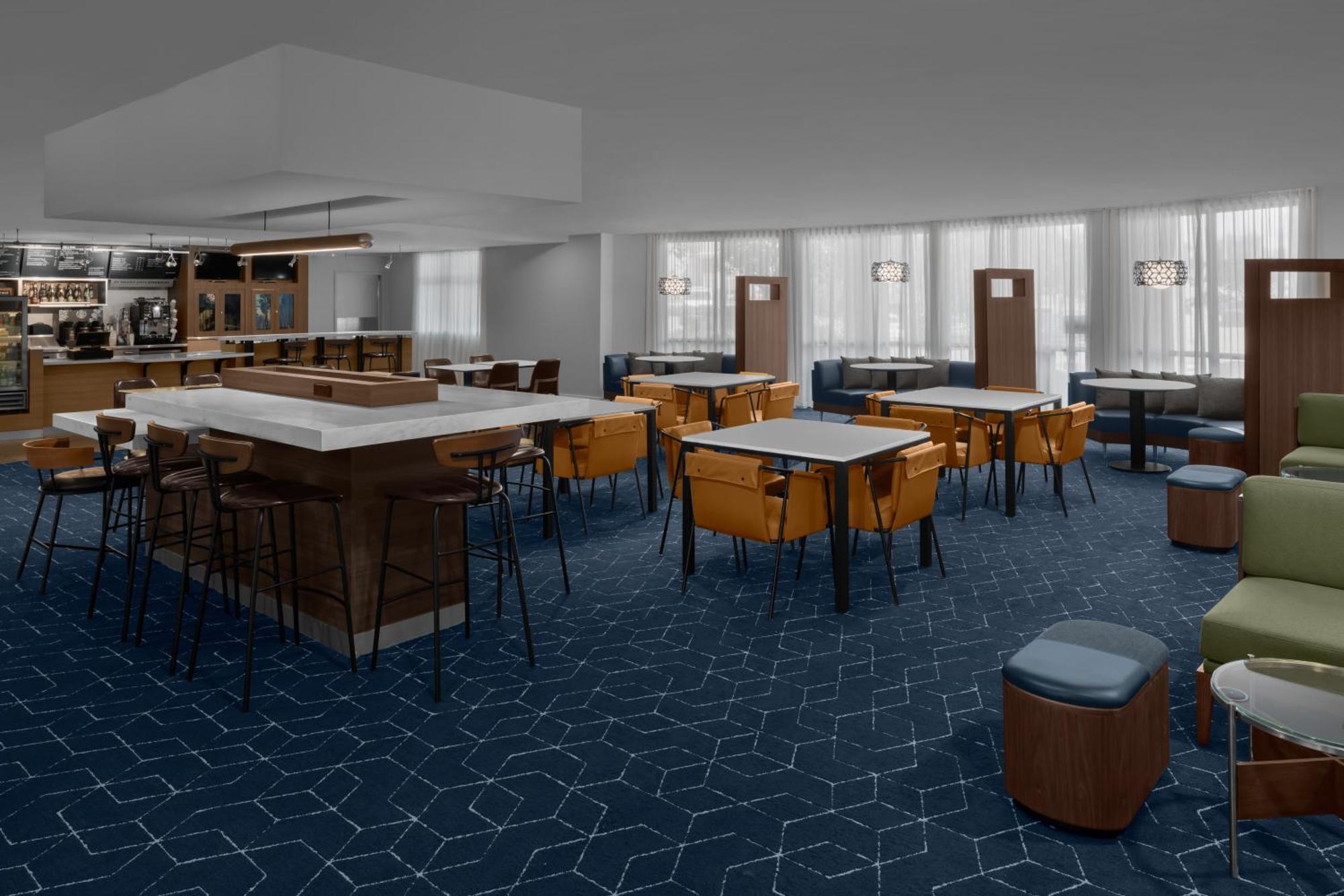 Courtyard By Marriott Santa Clarita Valencia