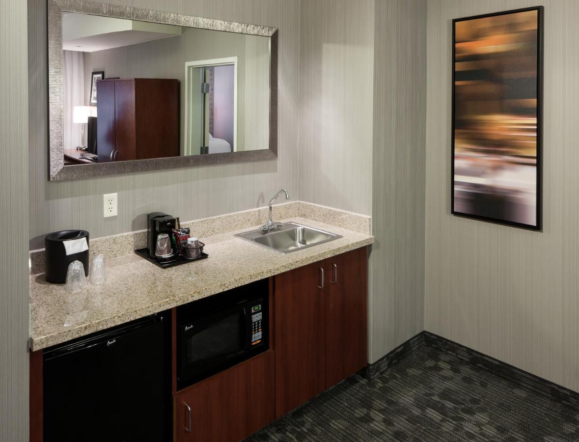 Courtyard By Marriott Santa Clarita Hotel Valencia