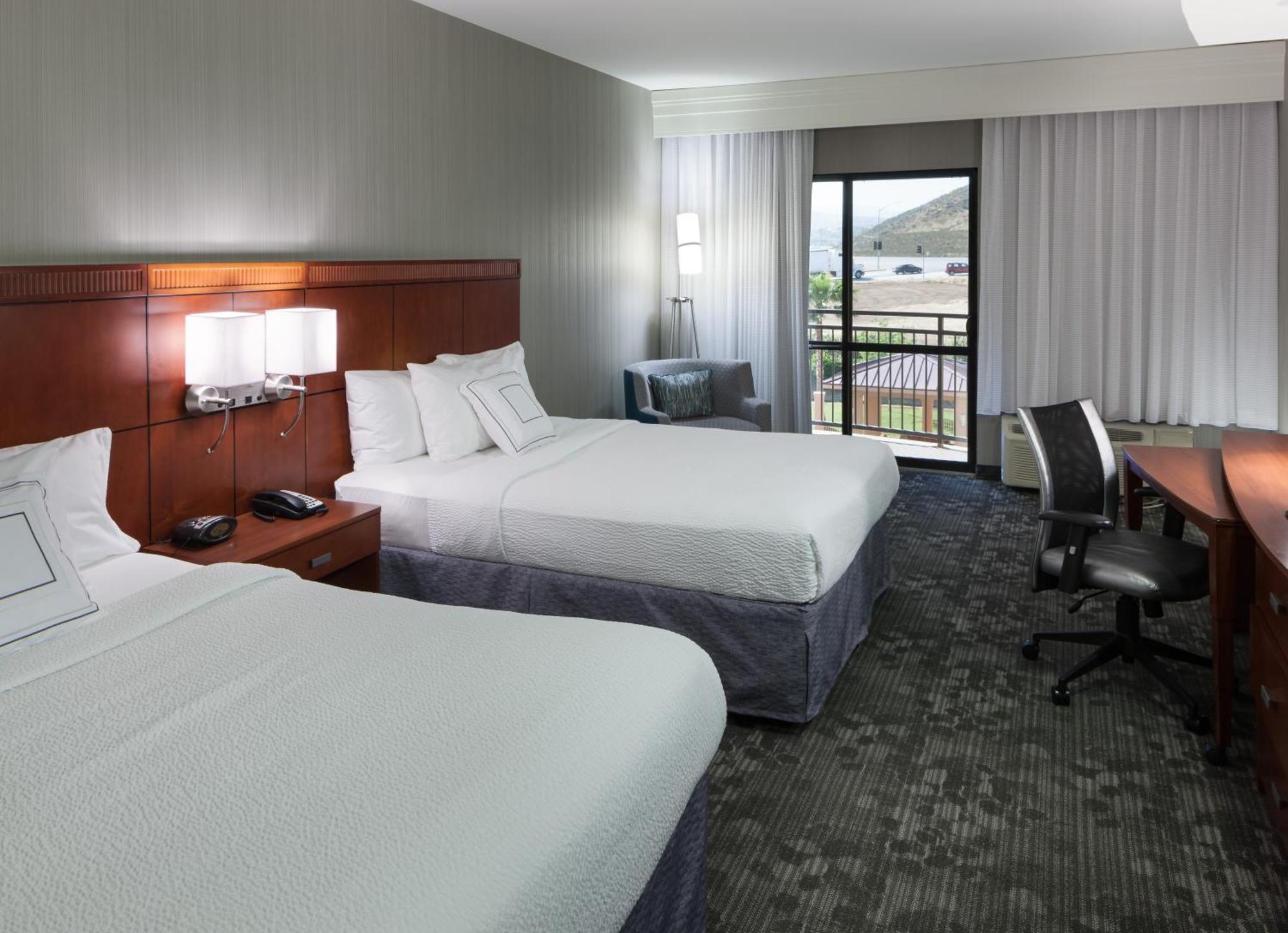 Courtyard By Marriott Santa Clarita 3* Valencia