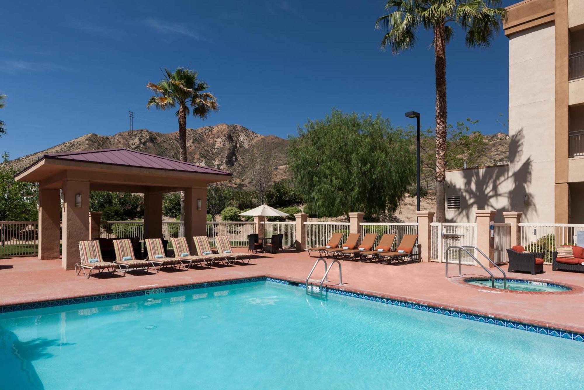 Courtyard By Marriott Santa Clarita 3* Valencia