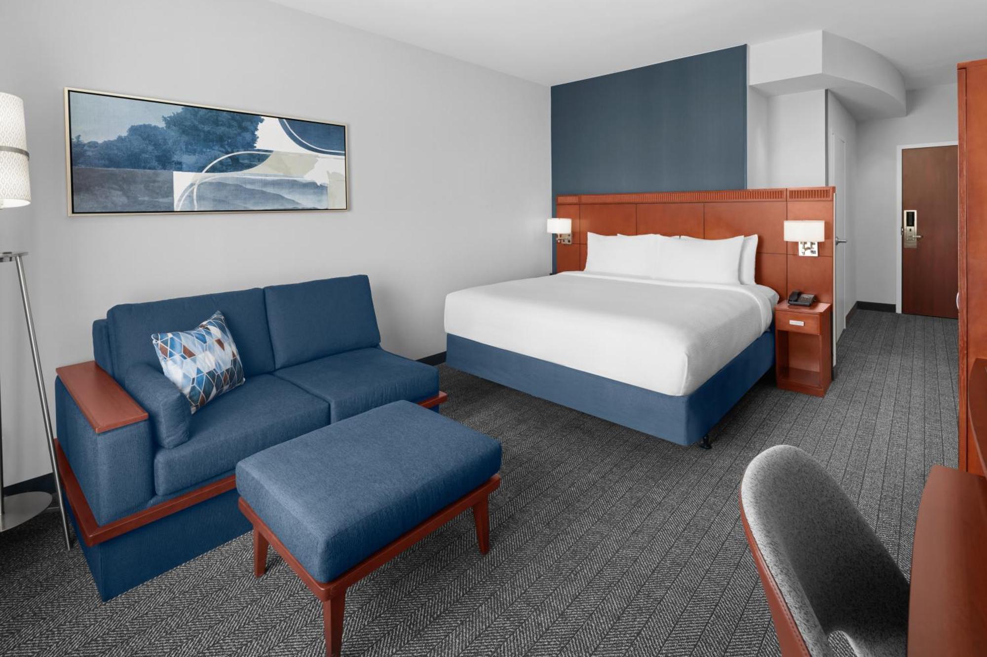 Hotel Courtyard By Marriott Santa Clarita Valencia